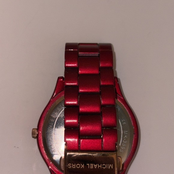 MICHAEL KORS MK3895 Womens Red Slim Runway Watch FOR PARTS OR REPAIR READ DESC. - Picture 5 of 10